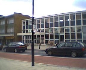 Dunstable 2001
